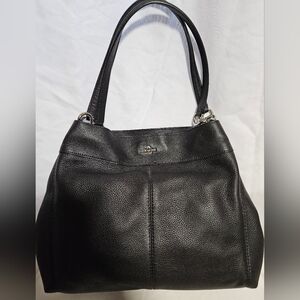 NWT Coach Lexy Shoulder Bag in Pebble Leather F57545 Black/gold